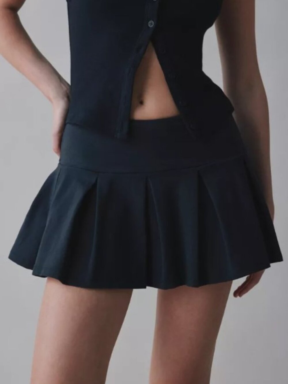 (UO-93) Urban Outfitters Out From Under Prep School Pleated Micro Mini Skort
